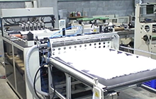 Sac &agrave; extr&eacute;mit&eacute; plate multi-lignes &agrave; grande vitesse faisant la machine avec le dispositif chaud de fente
